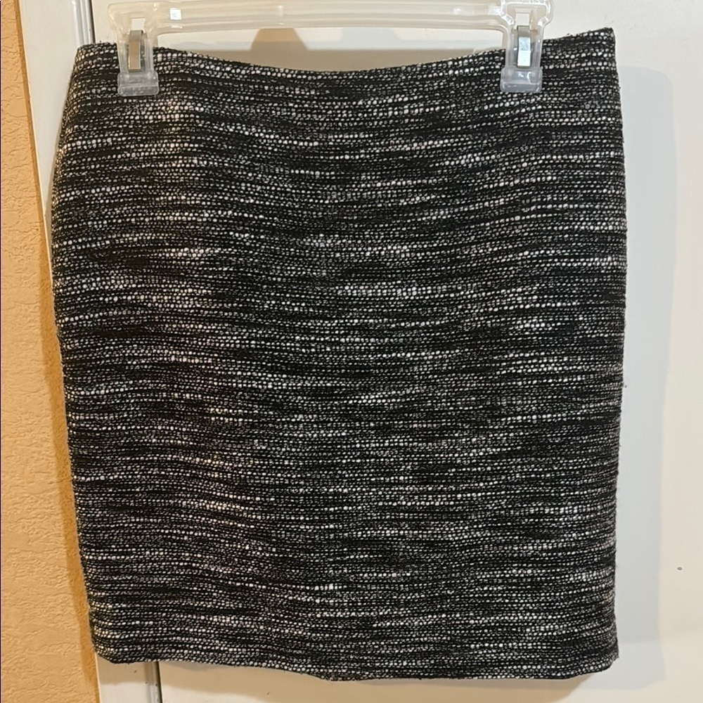 Ann Taylor 6P  Black Women's Pencil Skirt